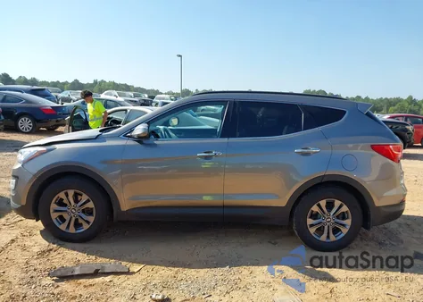 2015 Hyundai Santa Fe Sport 2.4L из США, поврежденный, VIN 5XYZU3LB2FG254841